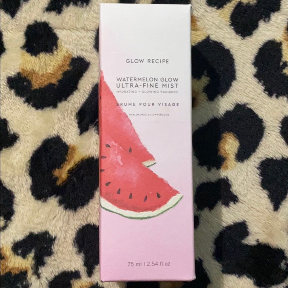 Glow Recipe hydrating mist